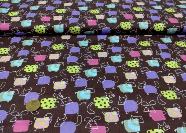 Comic Farm cotton brown fabric with animals in various sizes